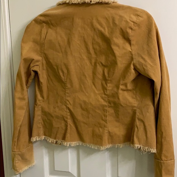 Jacket - Picture 4 of 4